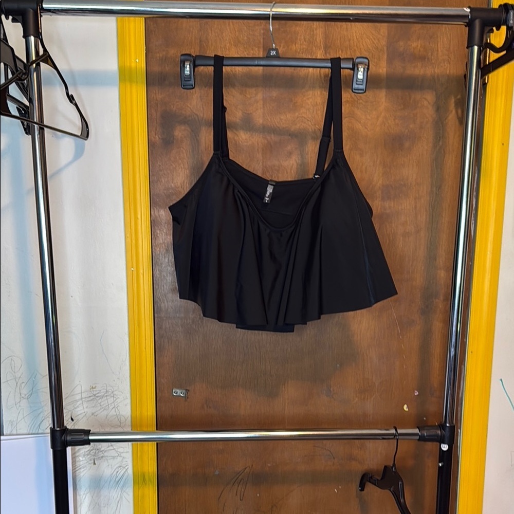 Torrid size 4 Swim Top: Black Swimming Flowy Tank Top